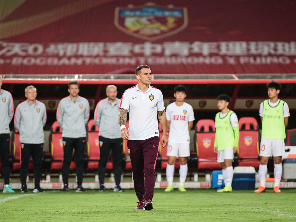 天津权健：中超劲旅的风采与赛场历程